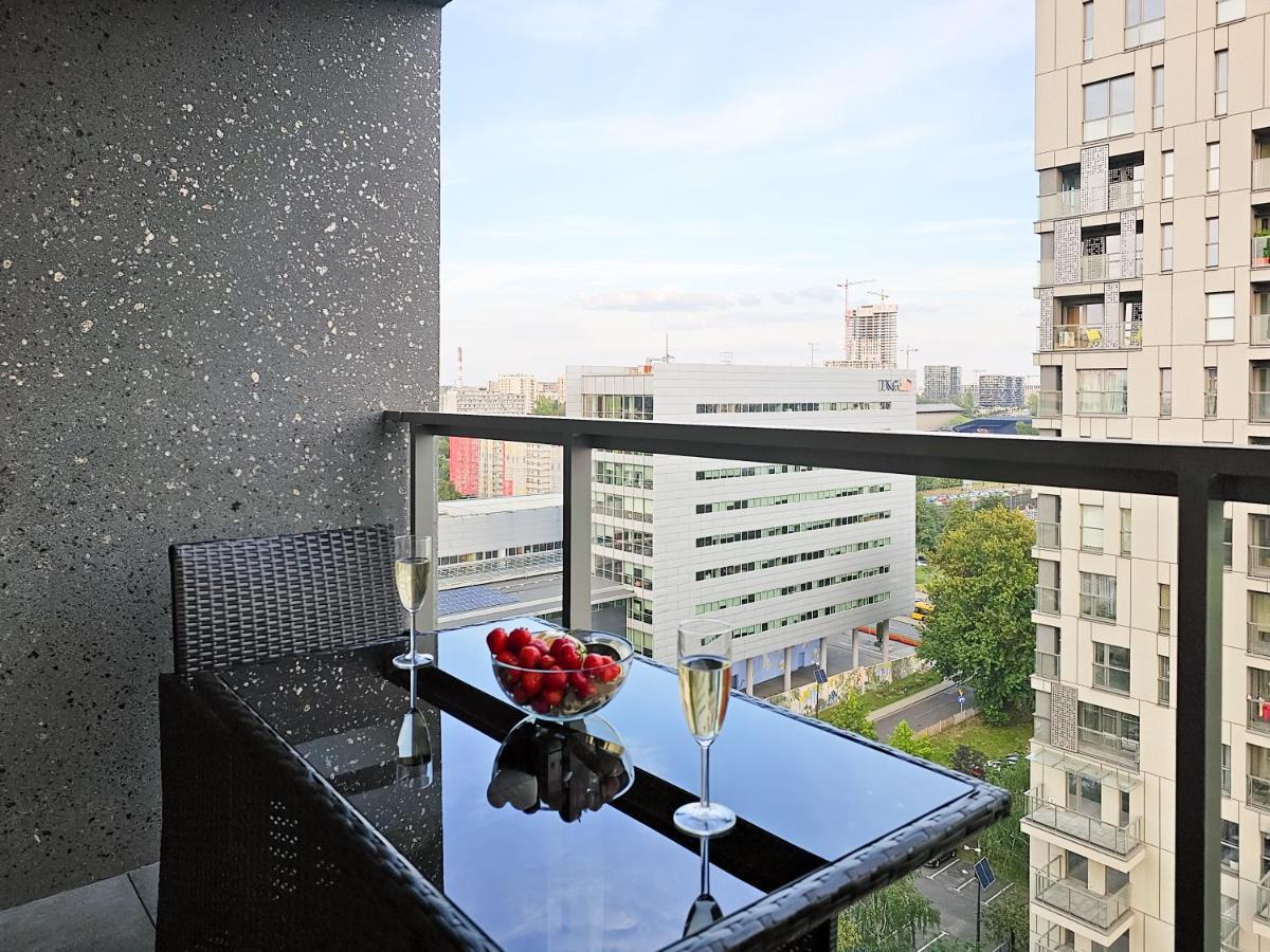 Urban Apartments Luxury Skyline Sokolska Towers 30A, 2 Free Garages, Gym & Sauna, Self Check-In Katowice Exterior photo