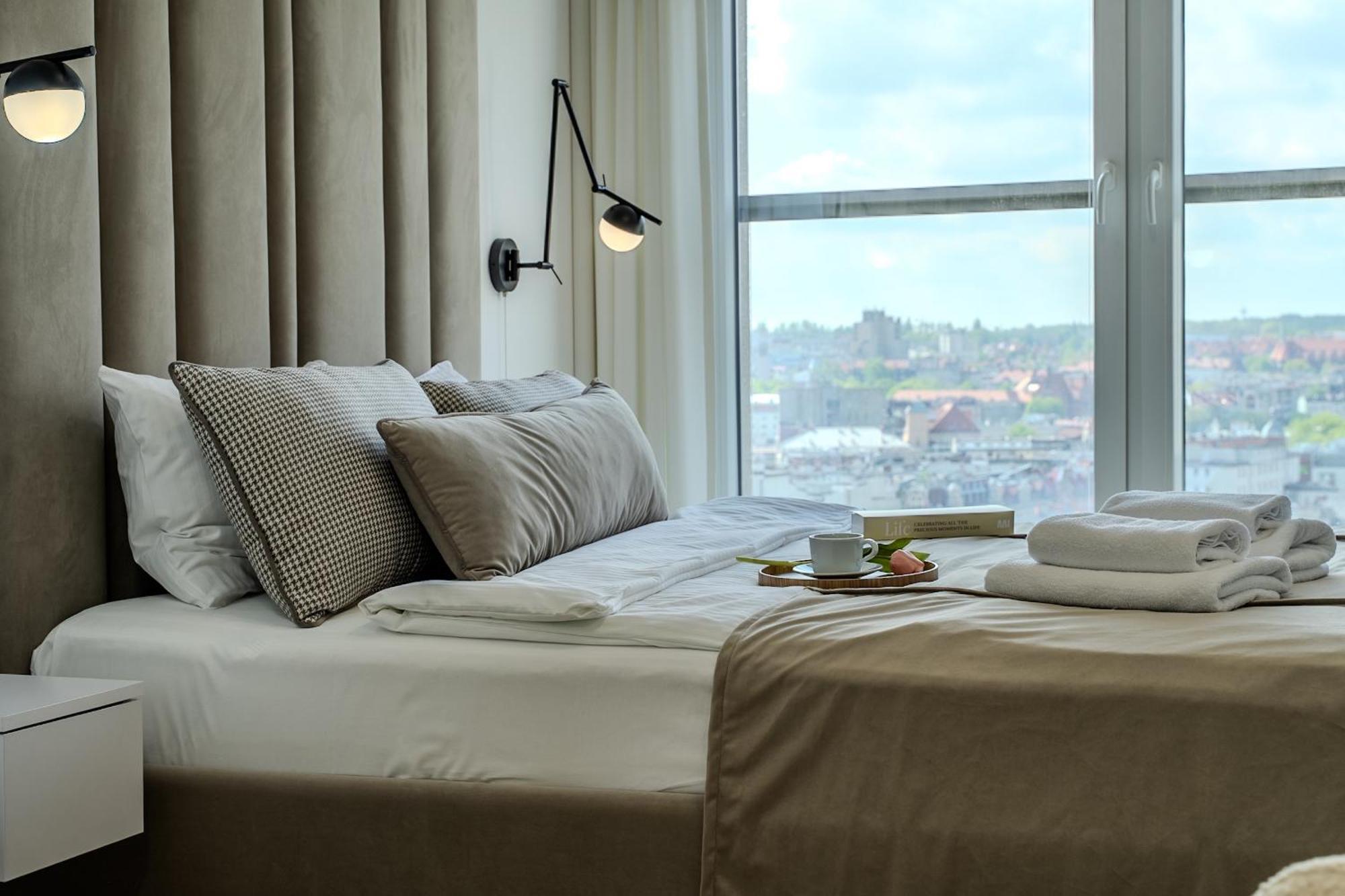 Urban Apartments Luxury Skyline Sokolska Towers 30A, 2 Free Garages, Gym & Sauna, Self Check-In Katowice Exterior photo
