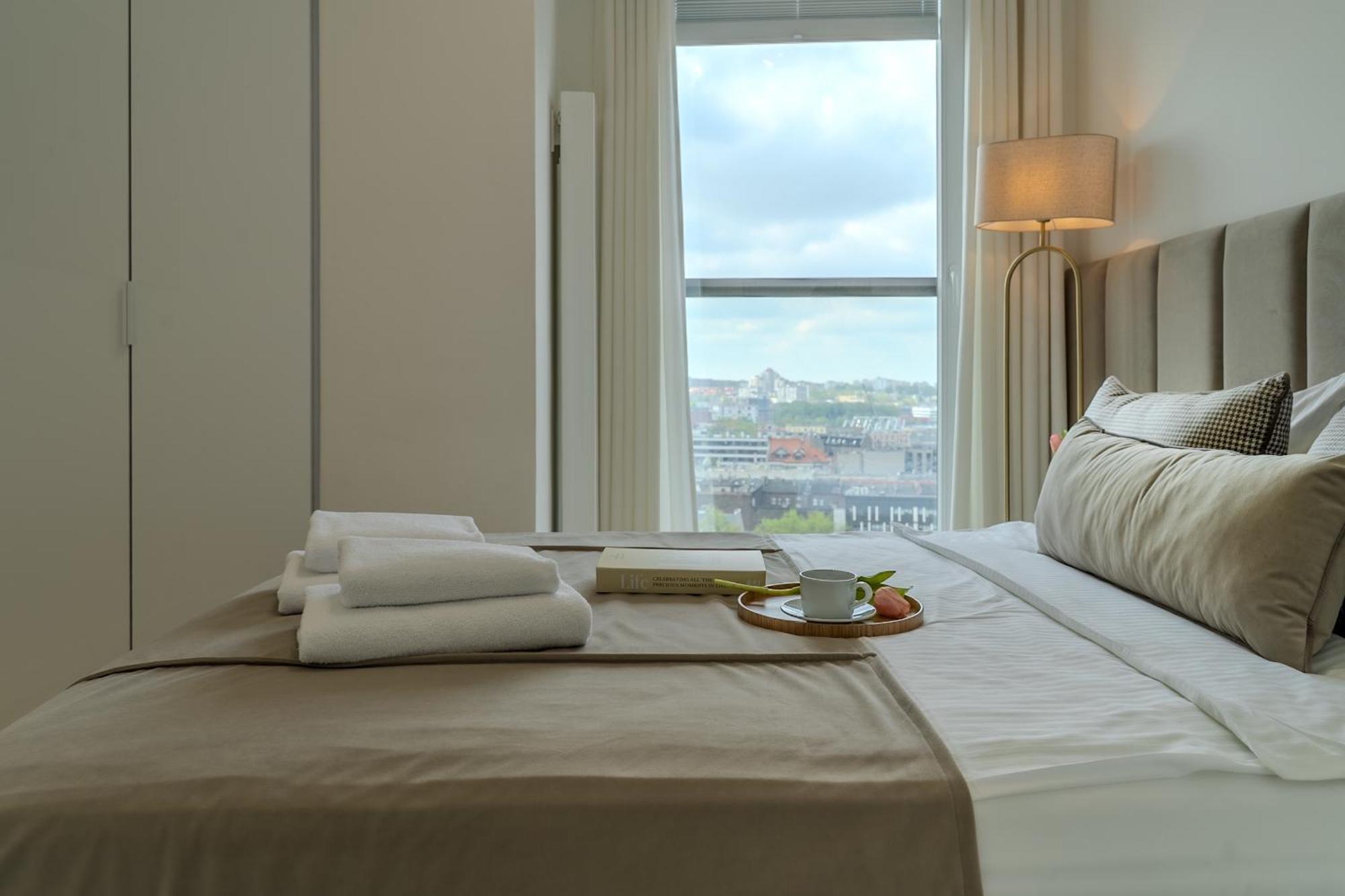 Urban Apartments Luxury Skyline Sokolska Towers 30A, 2 Free Garages, Gym & Sauna, Self Check-In Katowice Exterior photo
