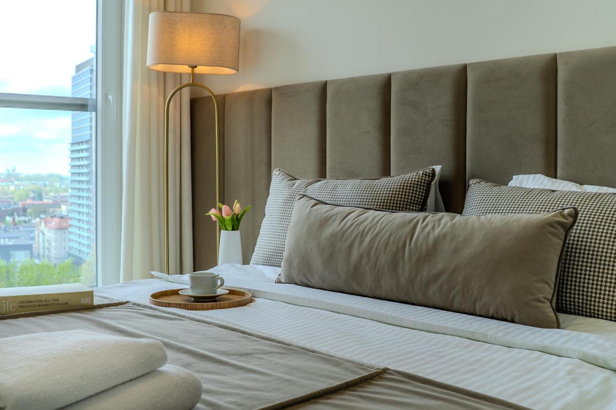 Urban Apartments Luxury Skyline Sokolska Towers 30A, 2 Free Garages, Gym & Sauna, Self Check-In Katowice Exterior photo